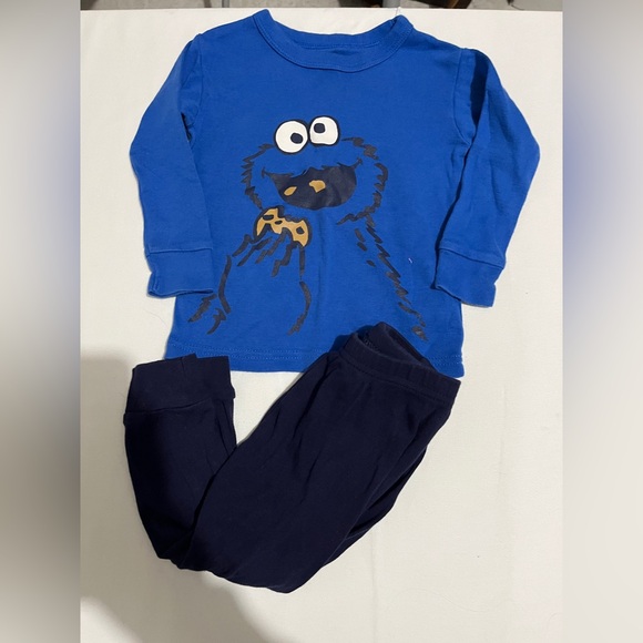 GAP Sesame Street Blue Pajama Set Cookie Monster - Picture 1 of 5